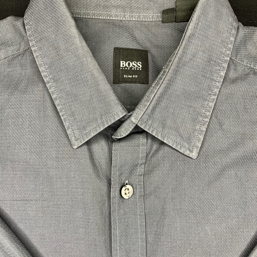 Hugo Boss - Picture 4 of 4